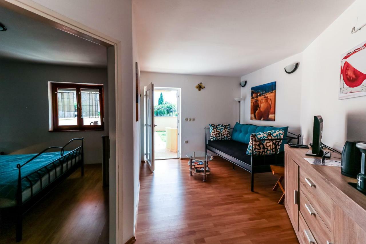 Waimarie Apartment Fažana Екстериор снимка
