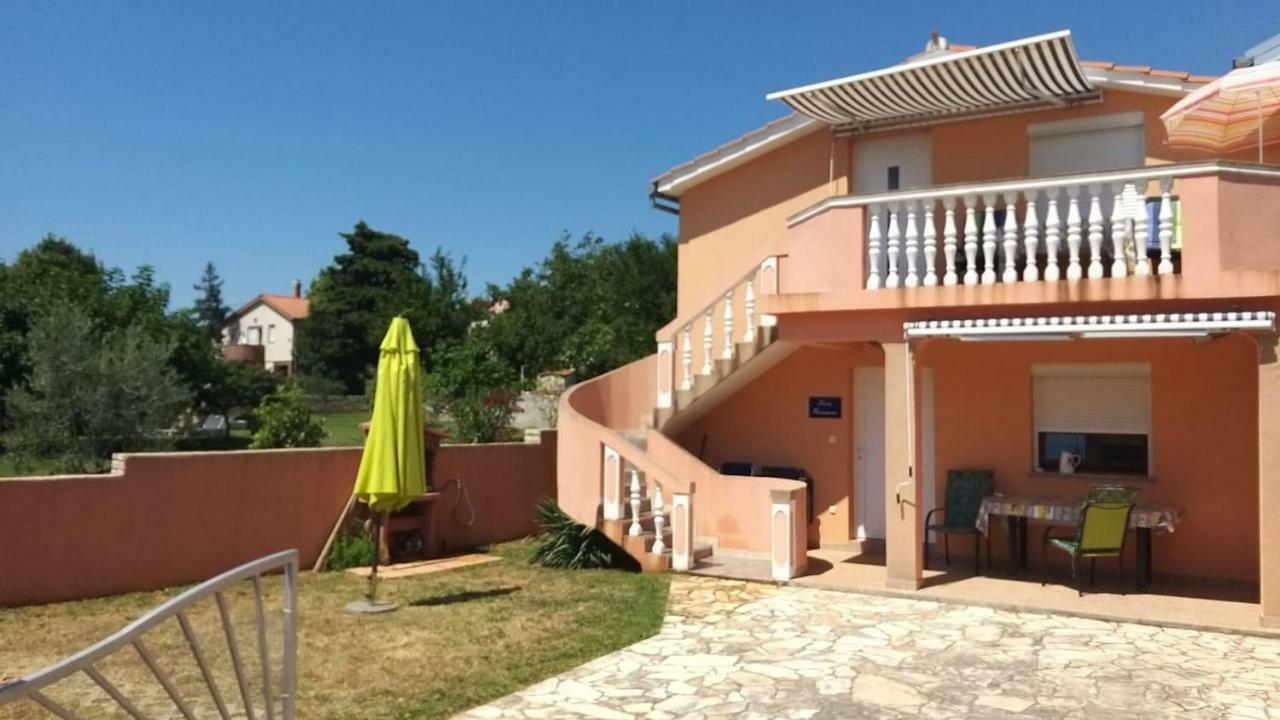 Waimarie Apartment Fažana Екстериор снимка
